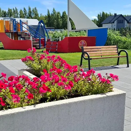 Bursztynowa Rosa&wypożyczalnia Rowerów Elektrycznych Casa de hóspedes Łeba